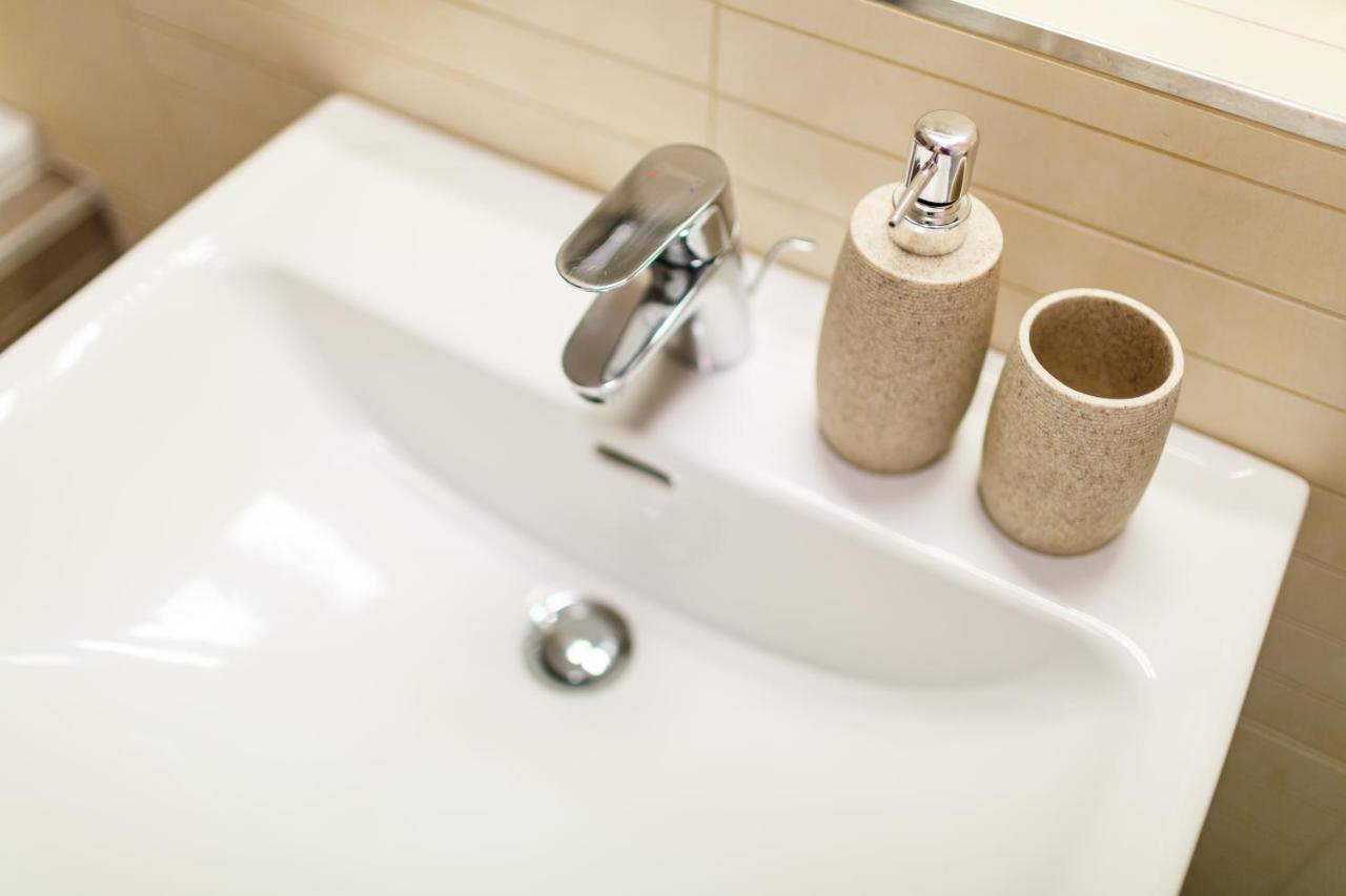 אוסטרבה Golden Apartments Rezidence Nova Karolina מראה חיצוני תמונה