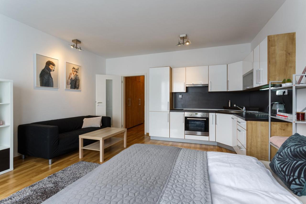אוסטרבה Golden Apartments Rezidence Nova Karolina מראה חיצוני תמונה
